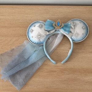 Disney Parks Elsa Frozen Ears